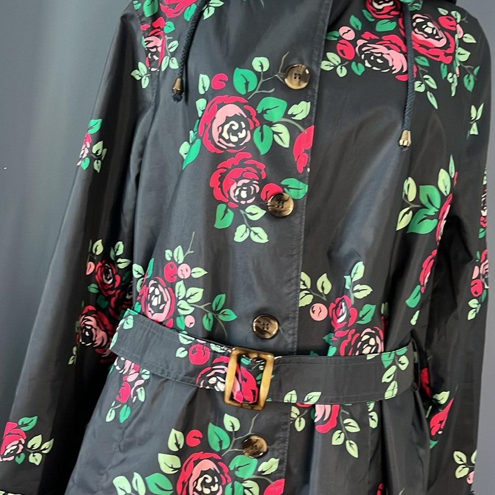 Capelli Raincoat with hood & belt, Ladies Med , darkest navy with floral print - Picture 9 of 16
